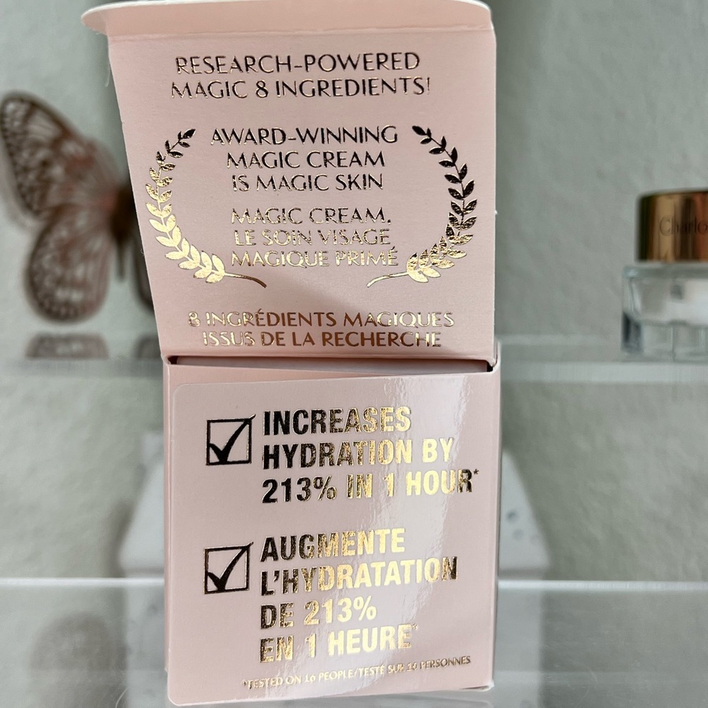 Charlotte Tilbury Magic Cream .50 oz - RETAIL $30 - Picture 5 of 8